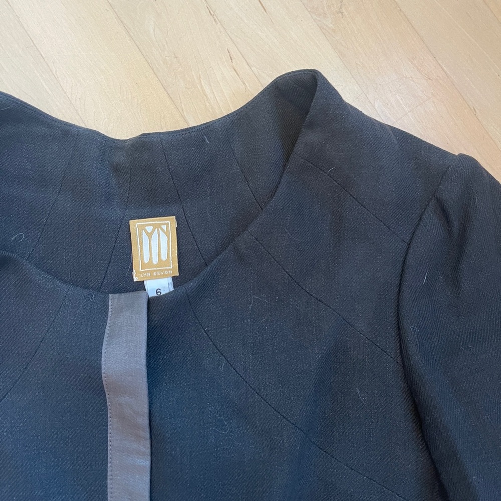 Lyn Devon Blazer - image 2